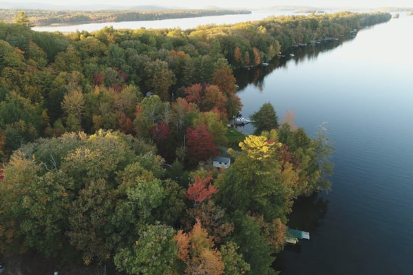 Belgrade Lakes getaway with private swim dock, outdoor living, & canoe/kayaks