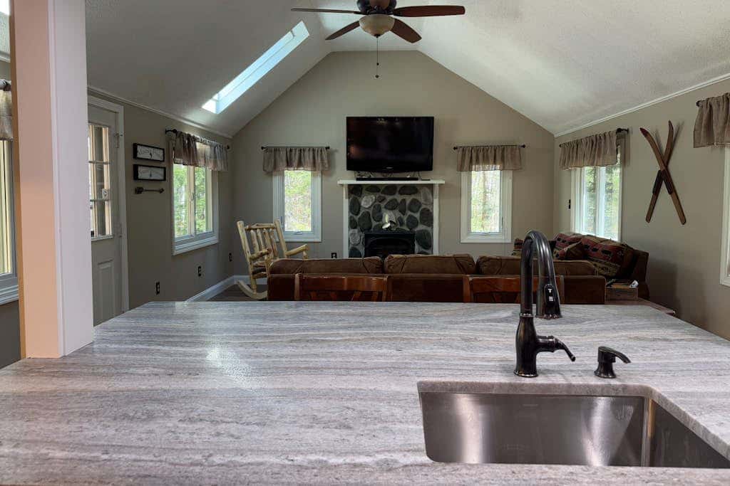 Pleasant Mountain Ski Chalet