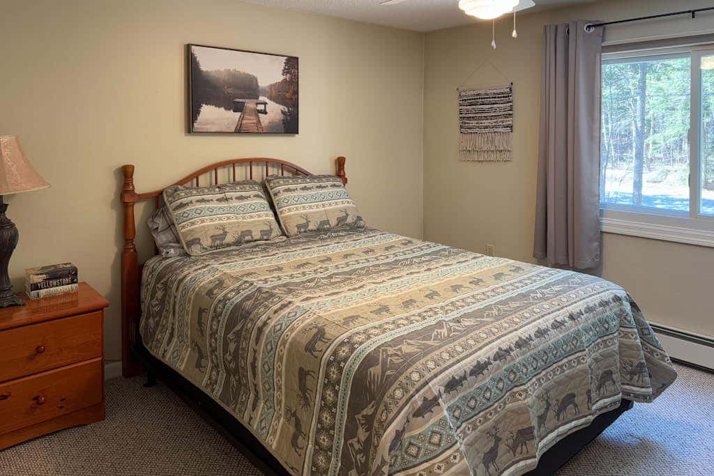 Pleasant Mountain Ski Chalet