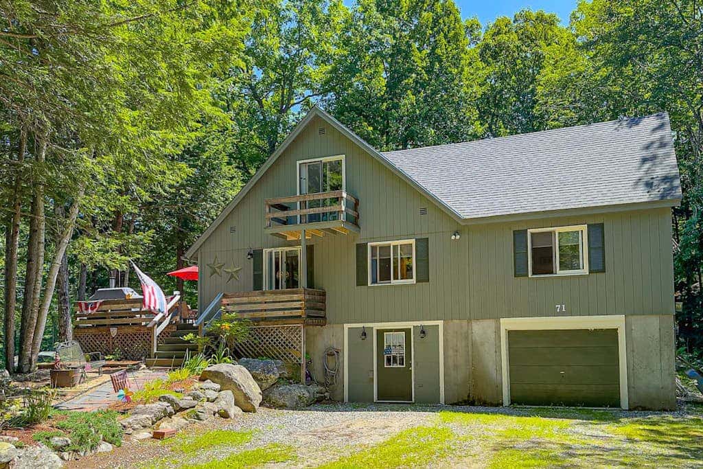 Pleasant Mountain Ski Chalet