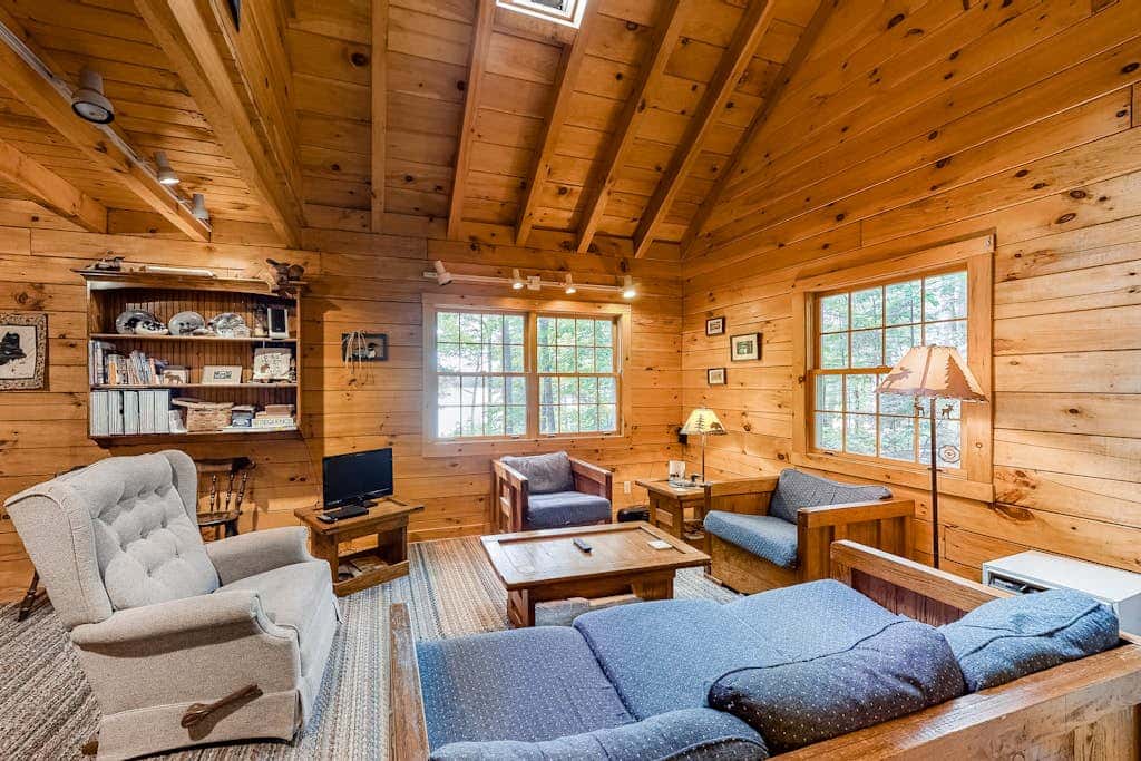 Lake View Cottage