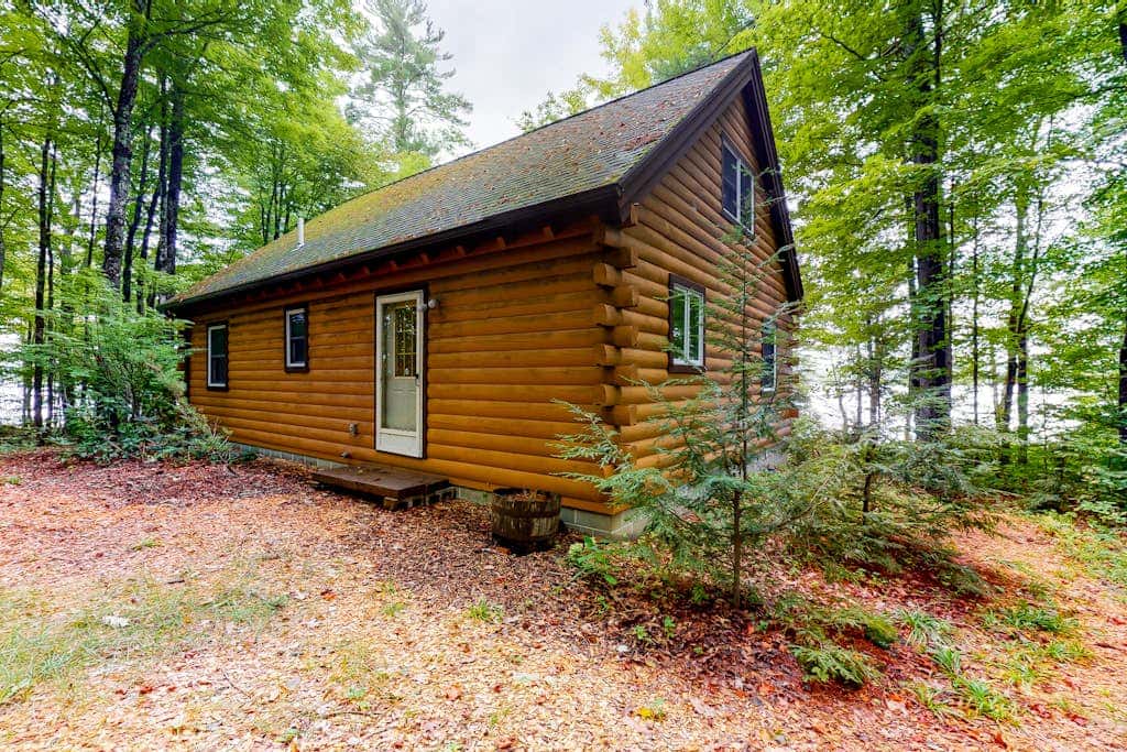 Lake View Cottage
