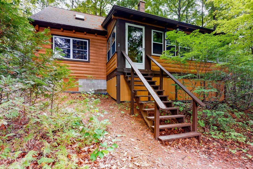 Lake View Cottage