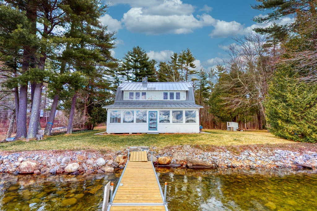 Lakeshore Living