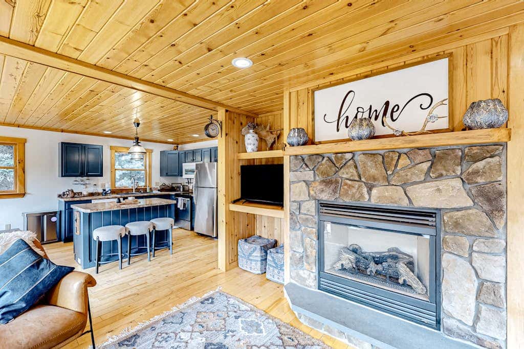 Cozy Bear Mountain Retreat