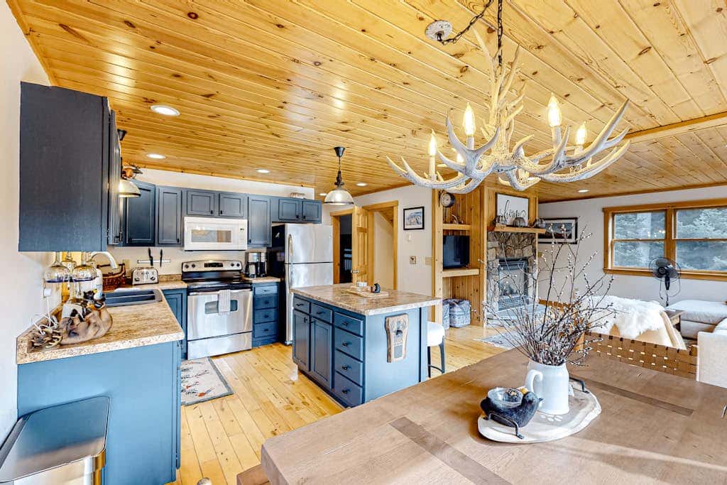 Cozy Bear Mountain Retreat