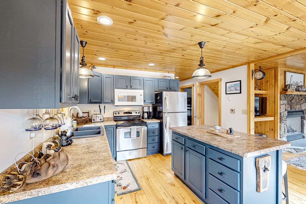 Cozy Bear Mountain Retreat