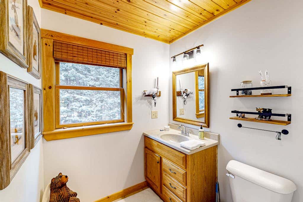 Cozy Bear Mountain Retreat