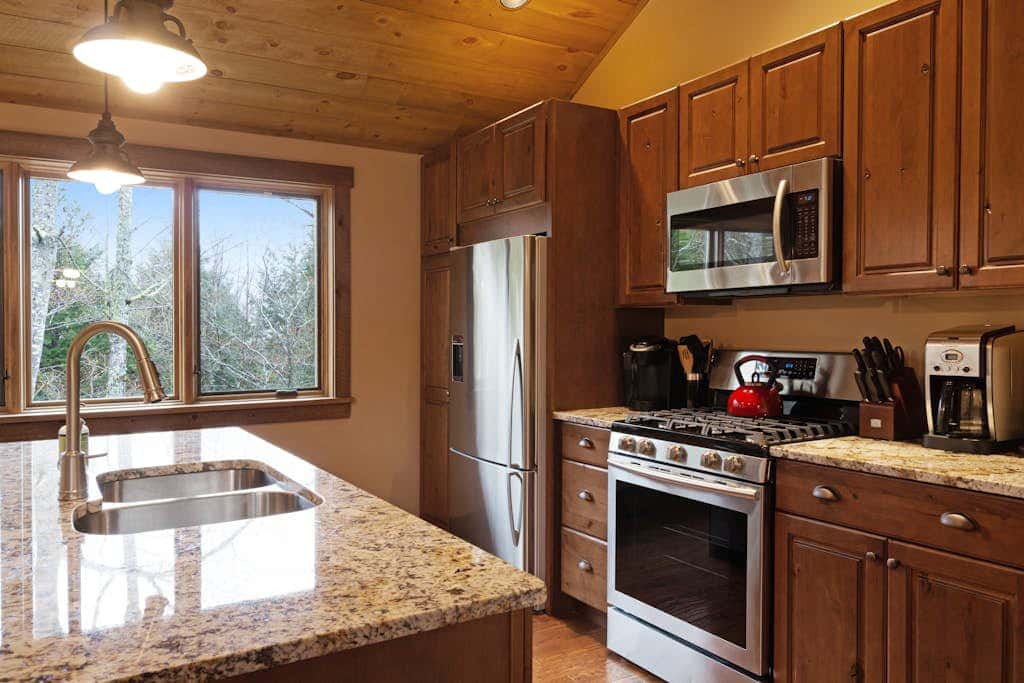 Mountain Estate Family Getaway