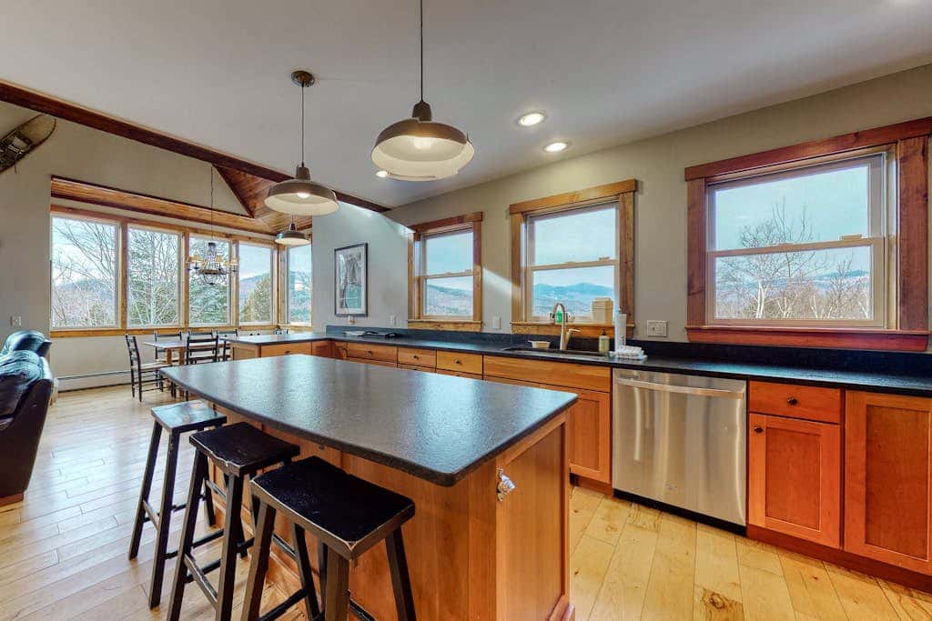 Thunder Ridge Lodge
