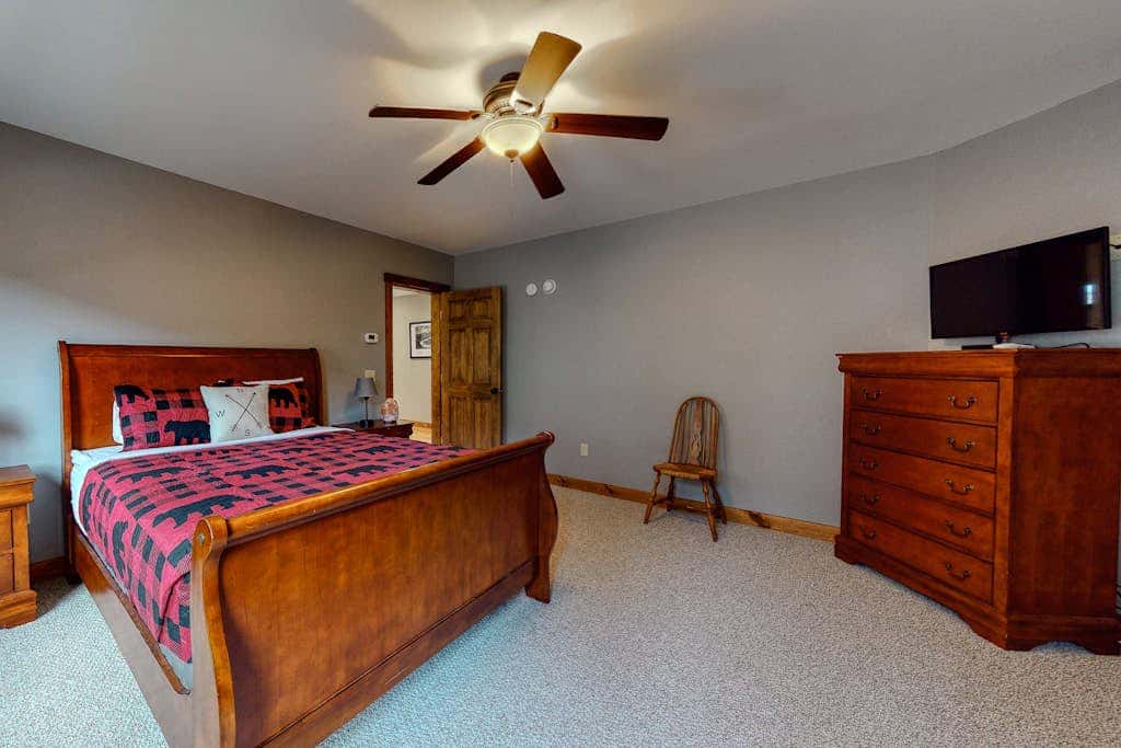 Thunder Ridge Lodge
