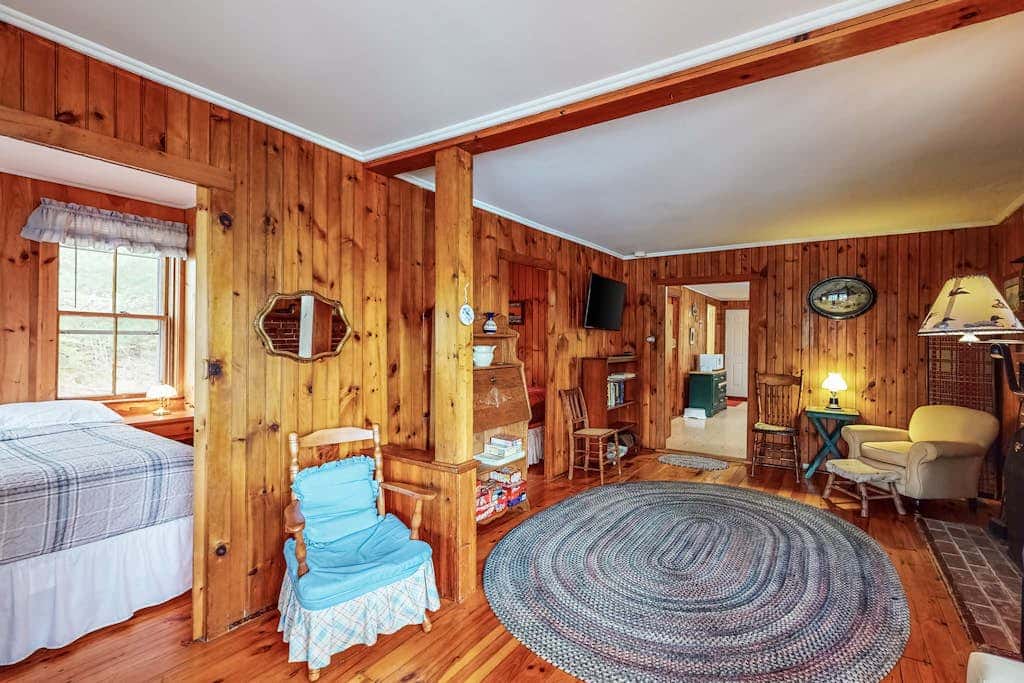 Kilted Pines