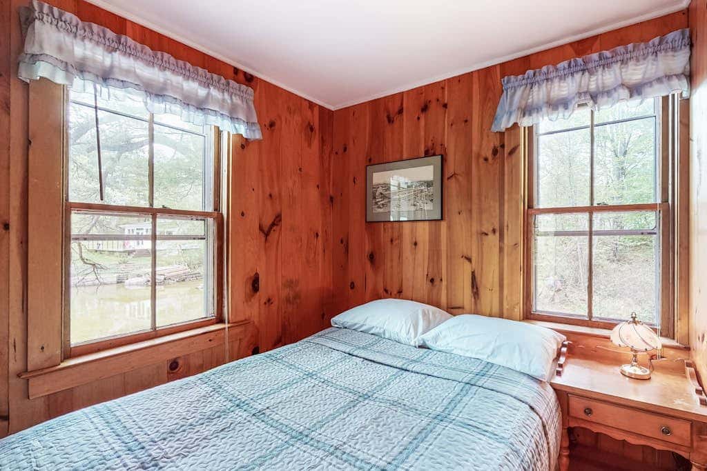 Kilted Pines