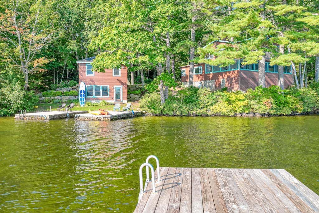 Lakefront Retreat