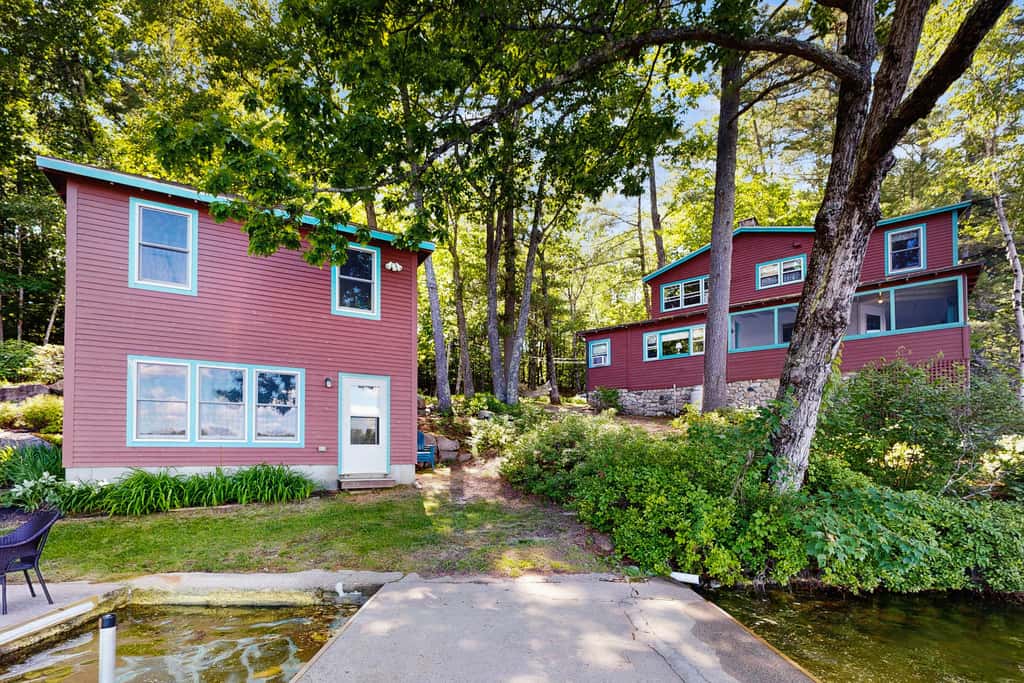 Lakefront Retreat
