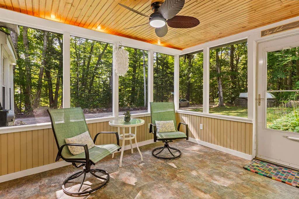 Sebago Shores Cottage