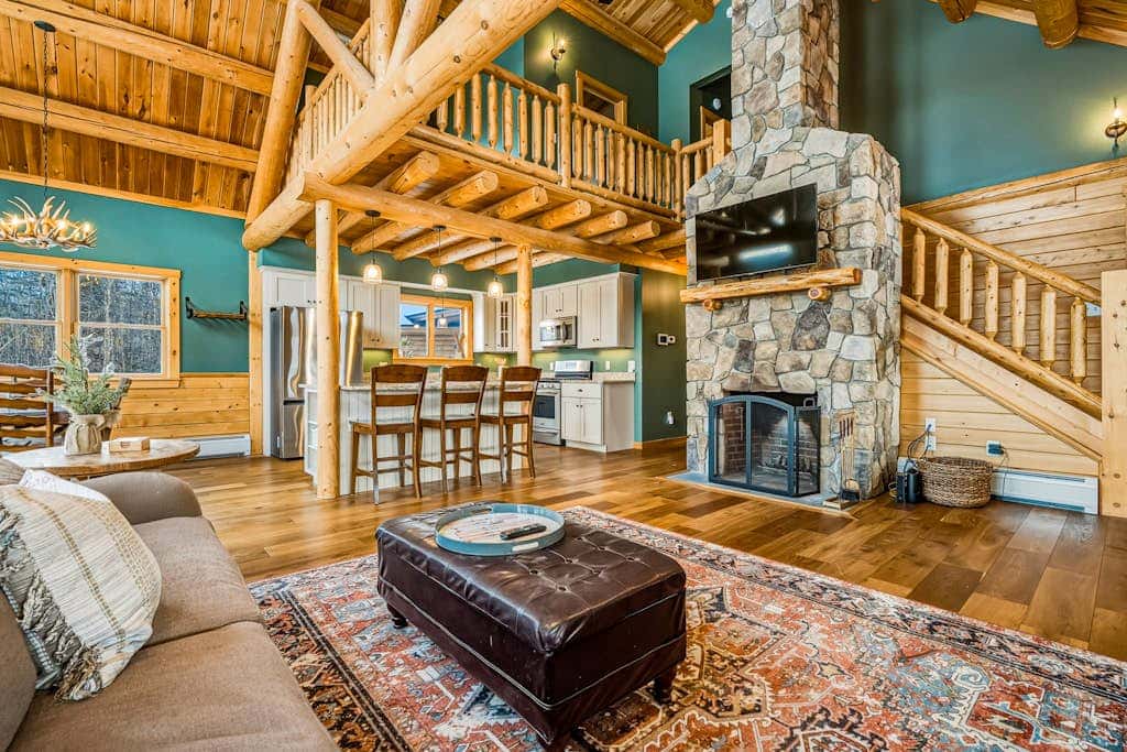 Coyote Mountain Cabin