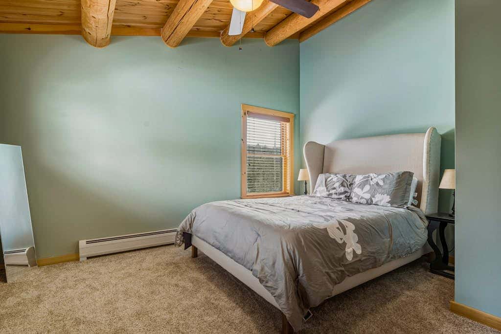 Coyote Mountain Cabin