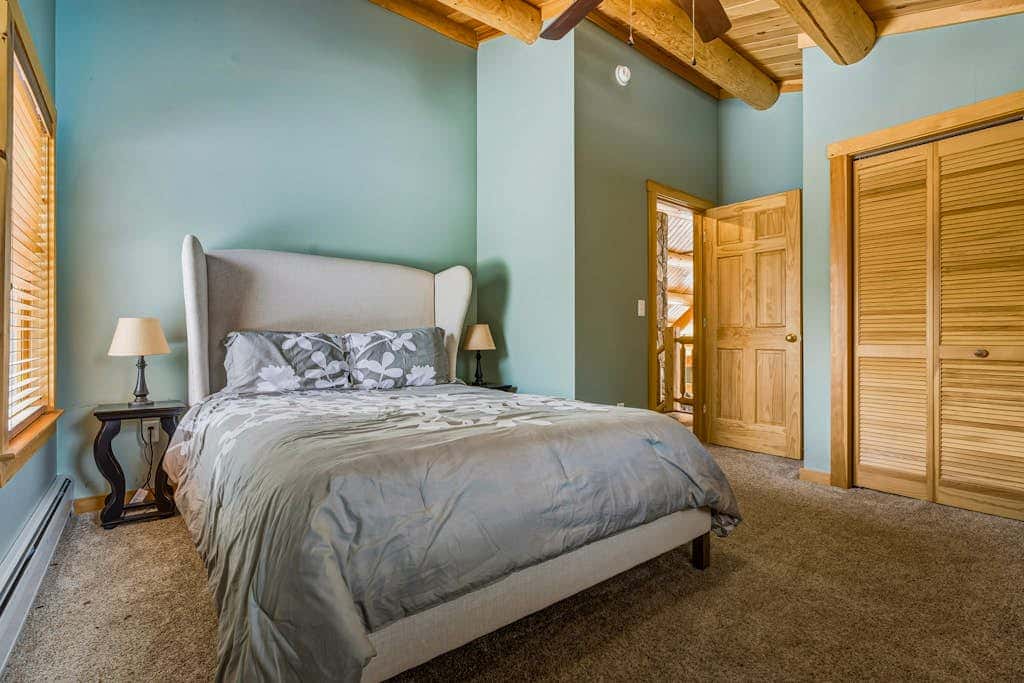 Coyote Mountain Cabin