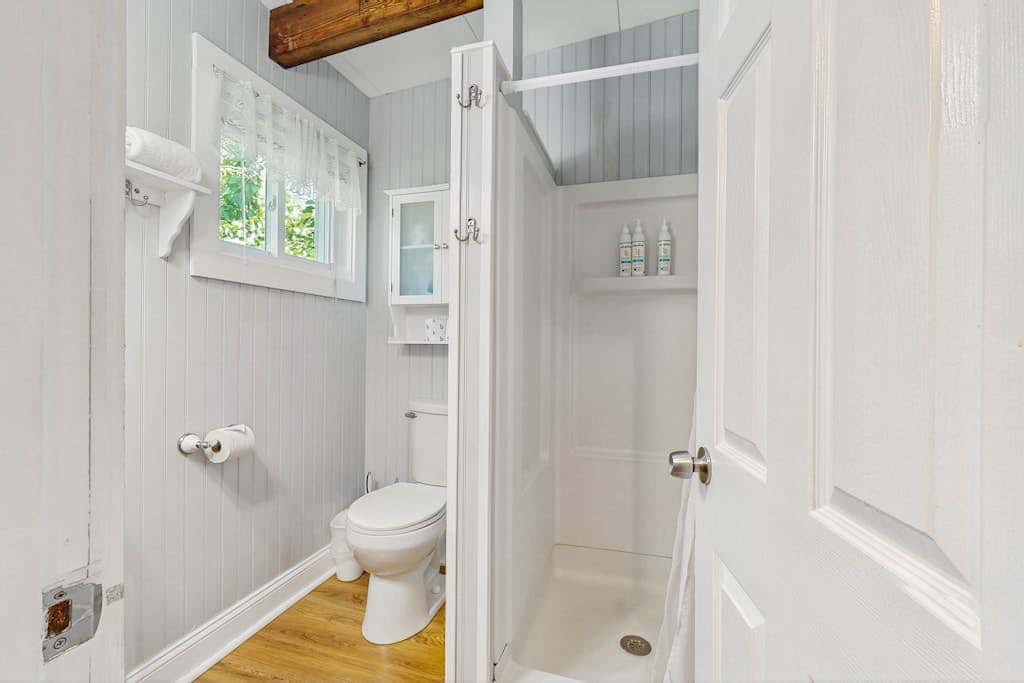 Sea Glass Escape - Holiday House M3