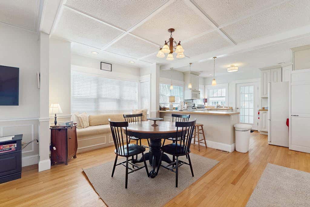 Quaint Bungalow