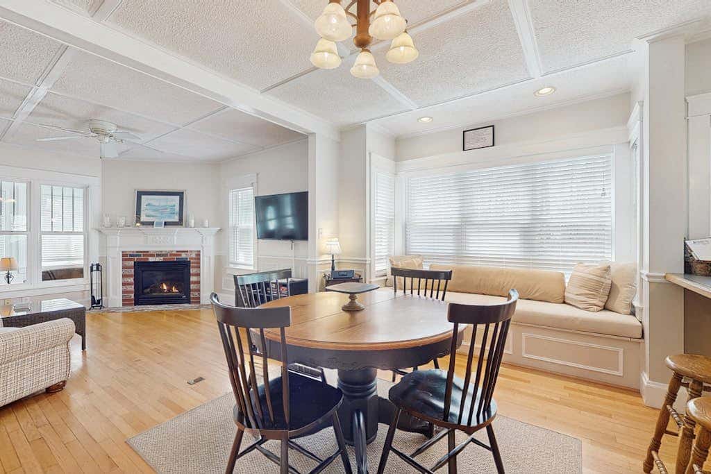 Quaint Bungalow