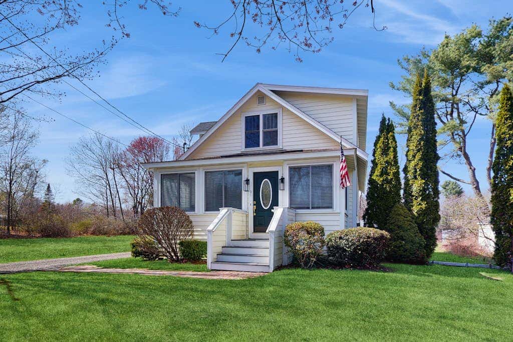 Quaint Bungalow