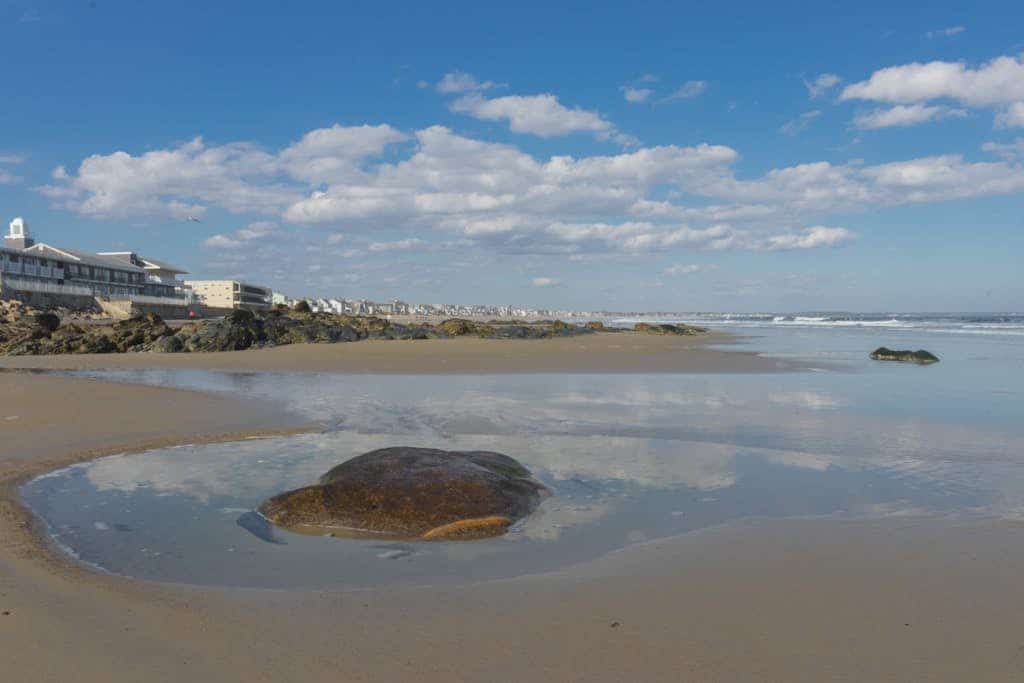 Charming condo with outdoor pool, private washer/dryer, partial estuary view