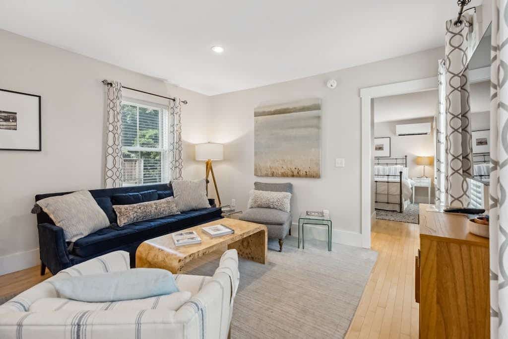 Renovated condo with prime West End location, 2 en suite bathrooms, & HGTV style