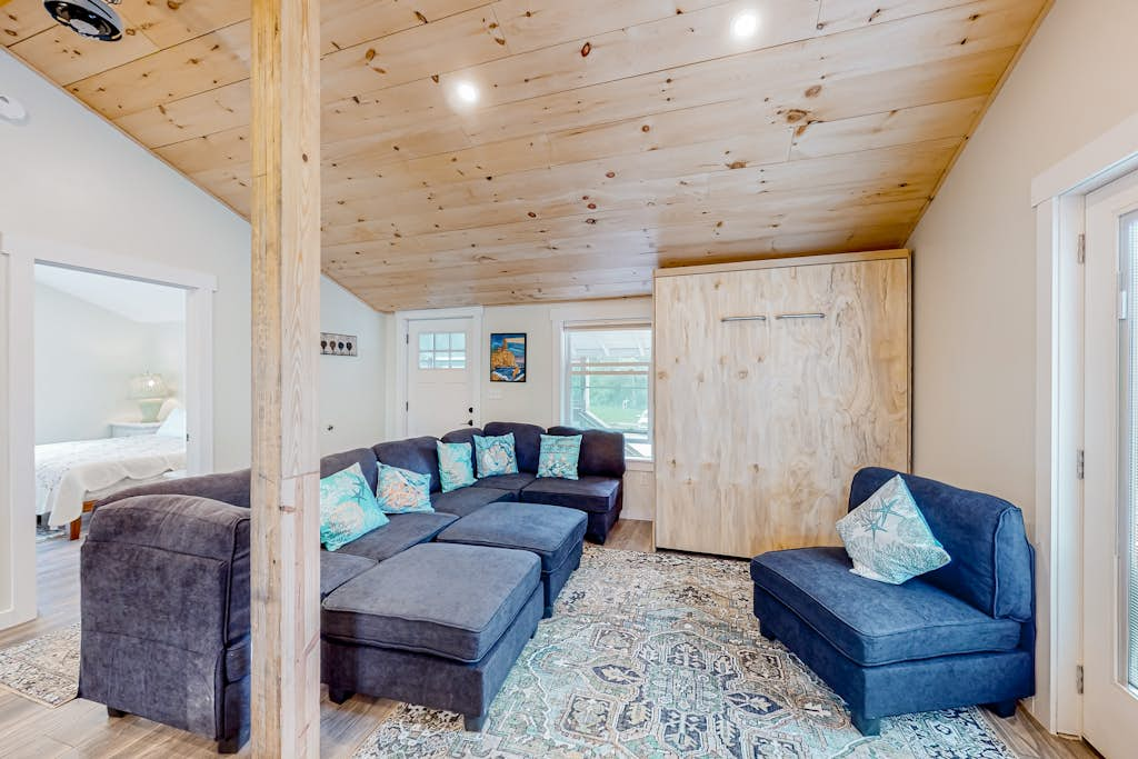 Shorelands, Unit 44-3