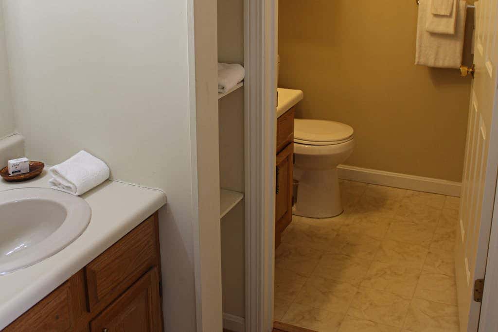 Wellington Manor 224