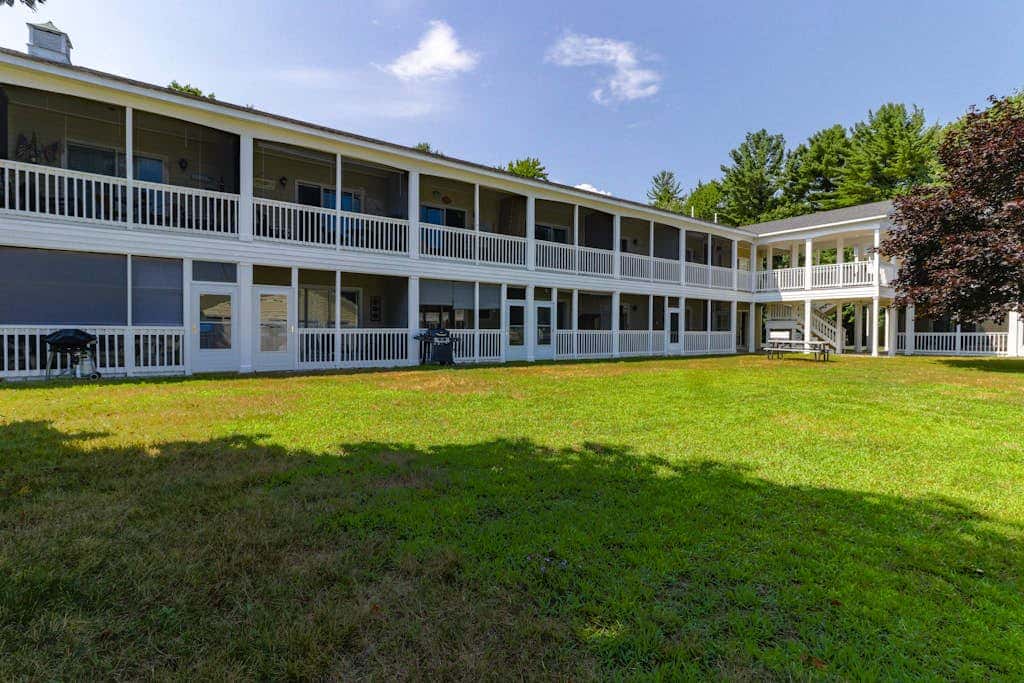 Wellington Manor 224