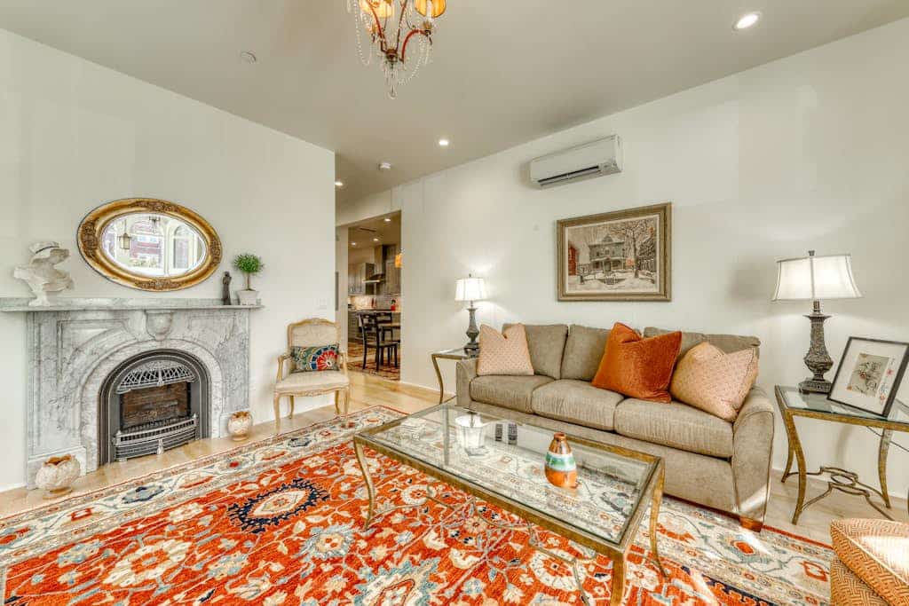 Elegant condo - walk to Portland's best restaurants & Old Port
