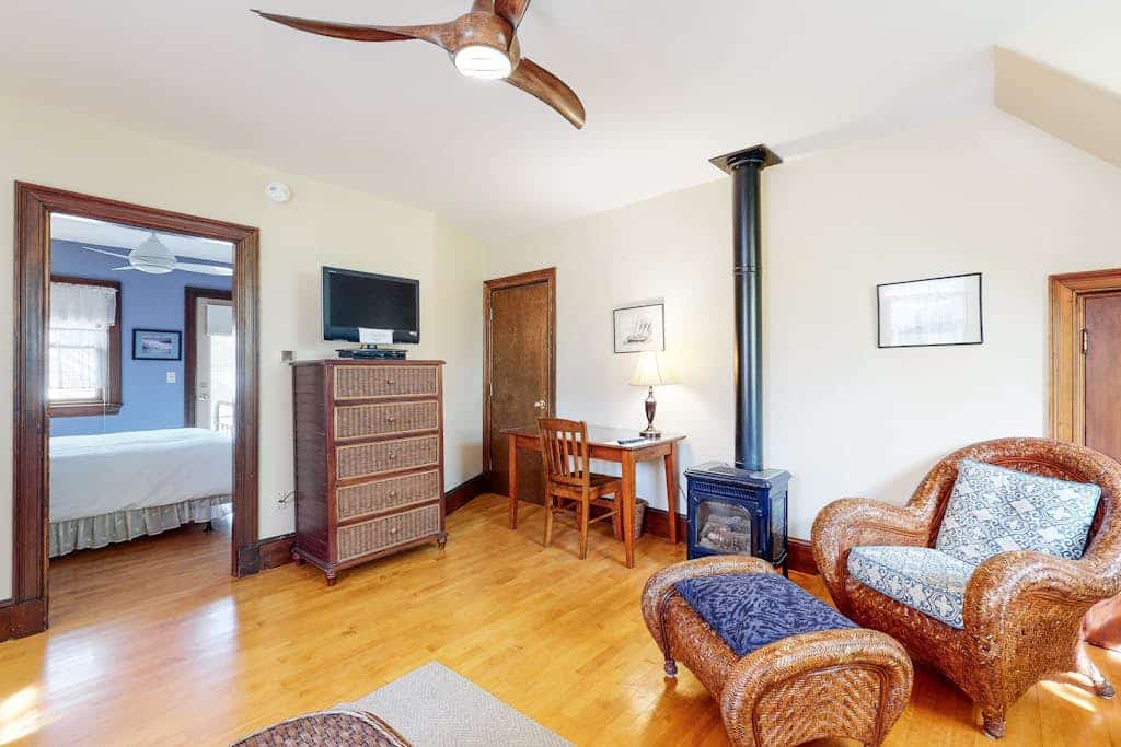 Historic Condo w/ Casco Bay Views, WiFi & 2 Bikes - Walk Everywhere