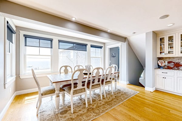 Upscale home with beautiful ocean views - across the street from the beach