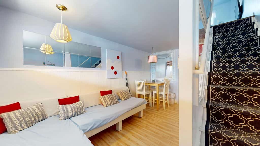 Chic Coastal Condo with  AC & Walk to Beach & Nearby Family Fun
