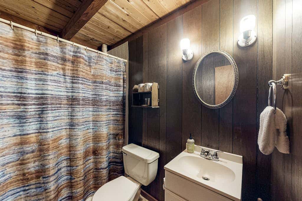 Cabin on Long Pond