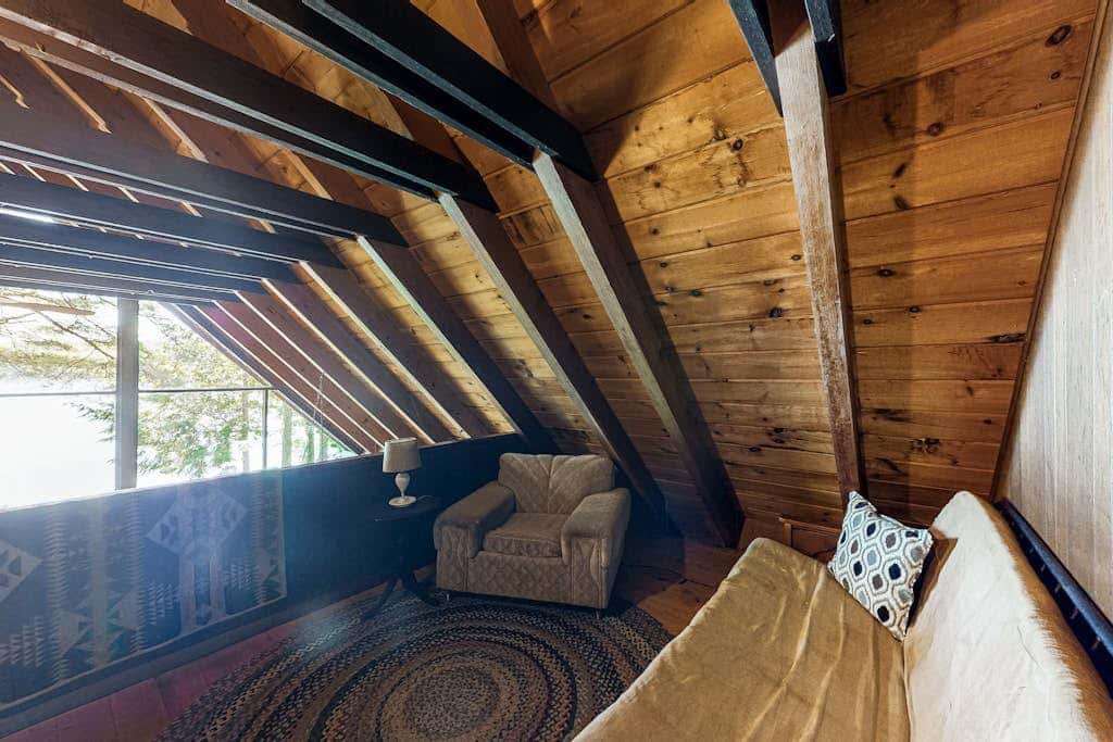 Cabin on Long Pond