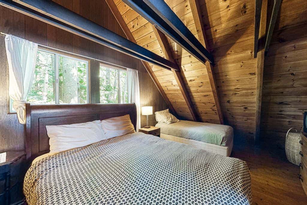 Cabin on Long Pond