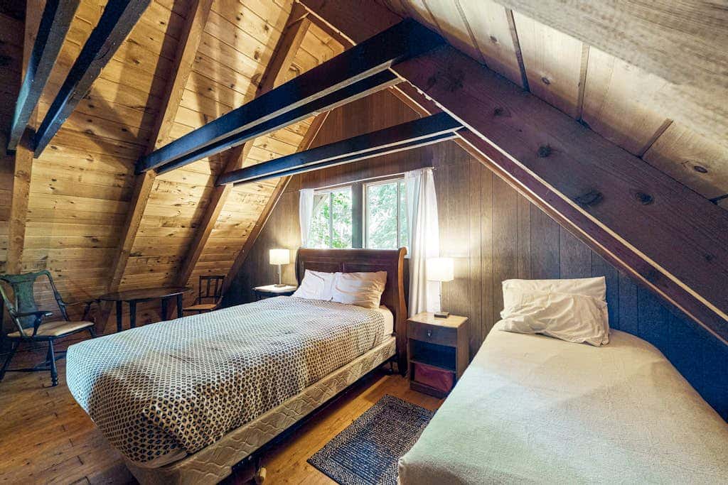 Cabin on Long Pond