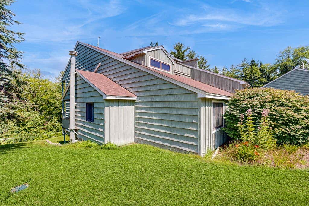 Four Seasons Retreat