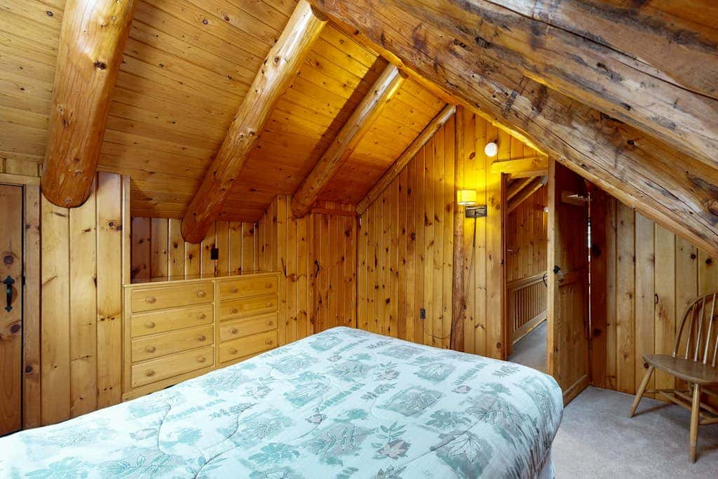 Twin View Log Home