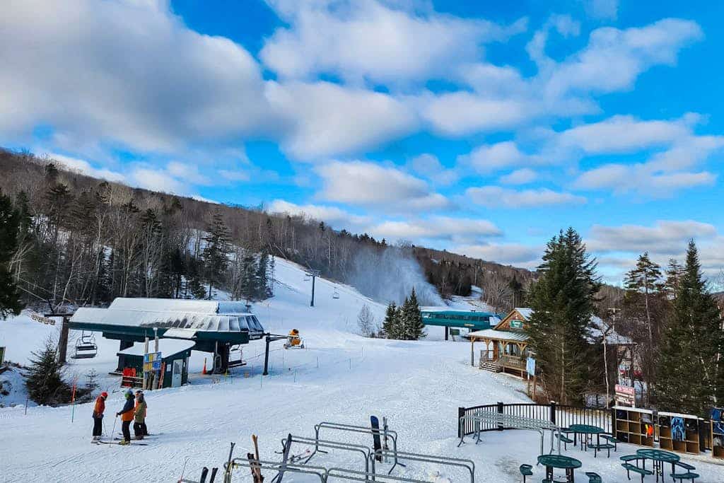 Heart of Mount Washington Valley close to ski, hike, shops & Storyland