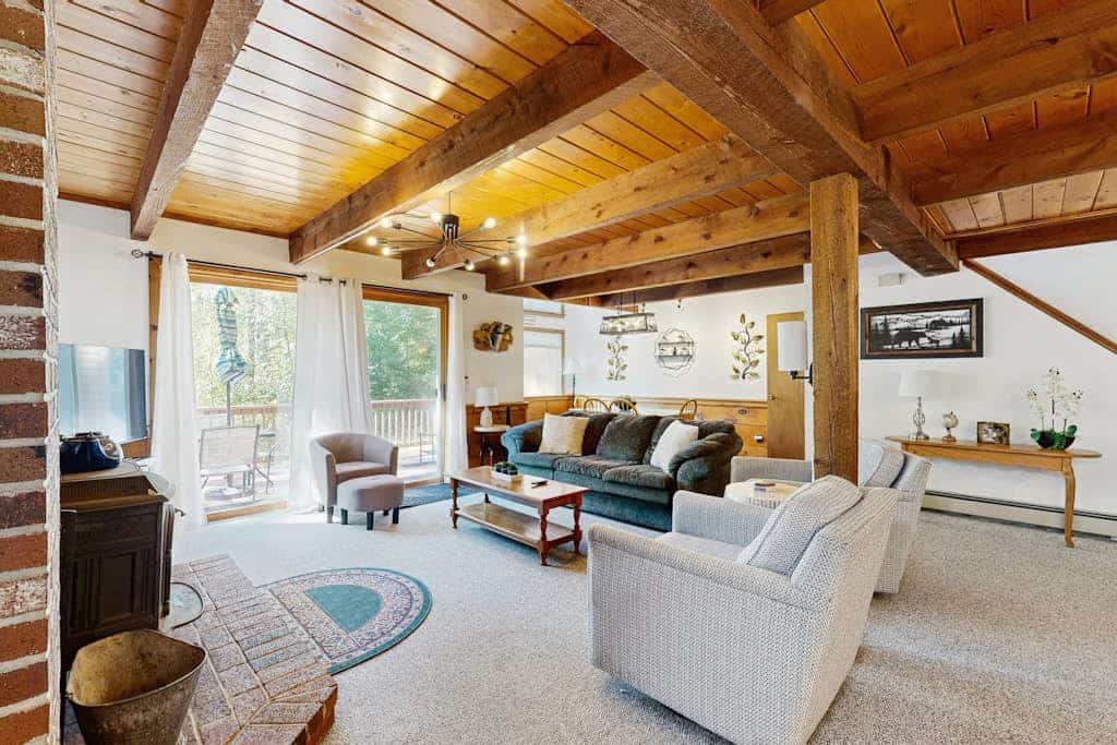 Family/Dog Friendly:  a/c, tennis courts, location