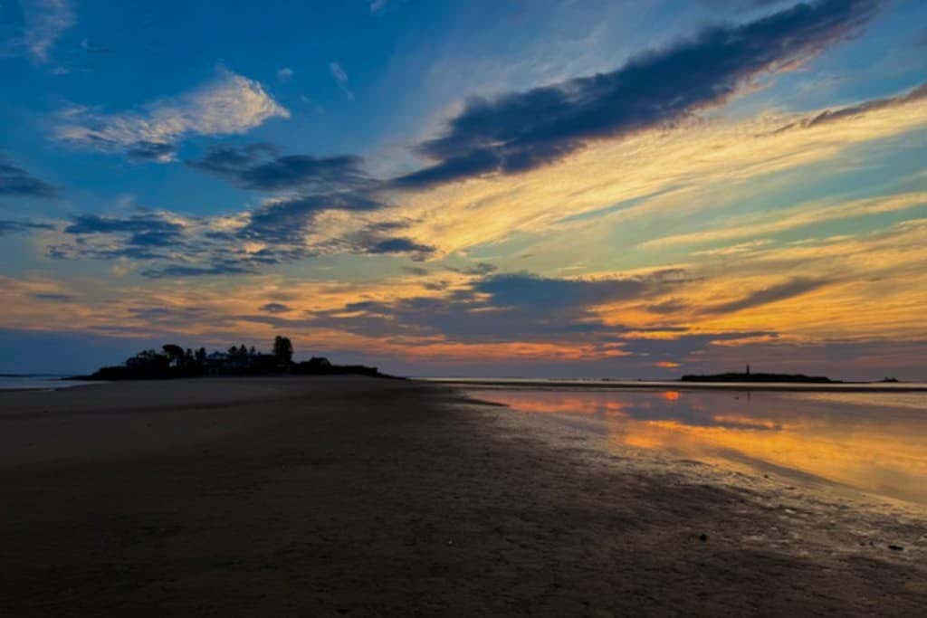 Hills Beach Escape