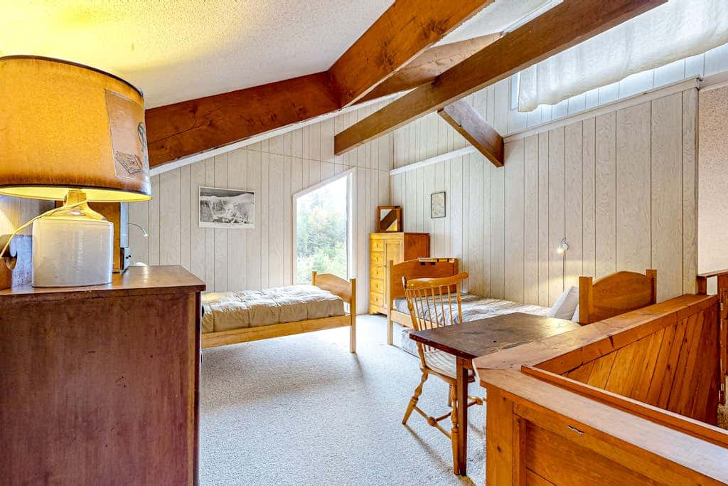 Groovy Hideaway