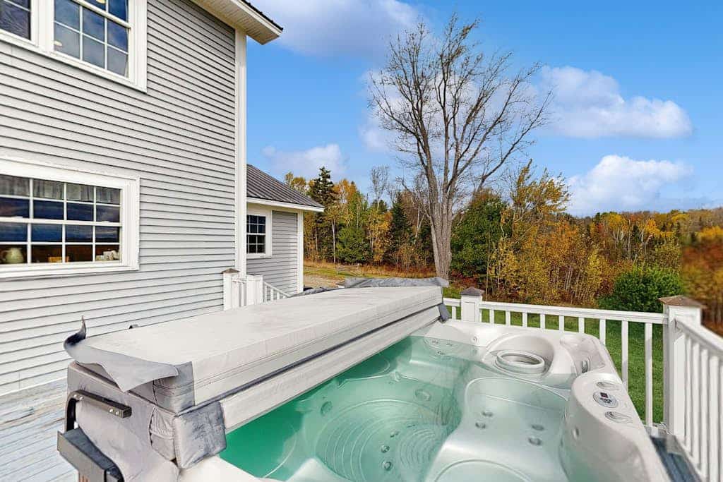 Private Dog-friendly home: w/ hot tub, mountain views & trails