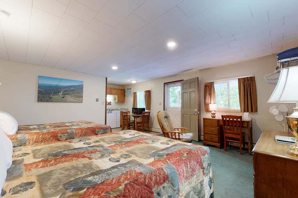 Riverbank Motel Room #7