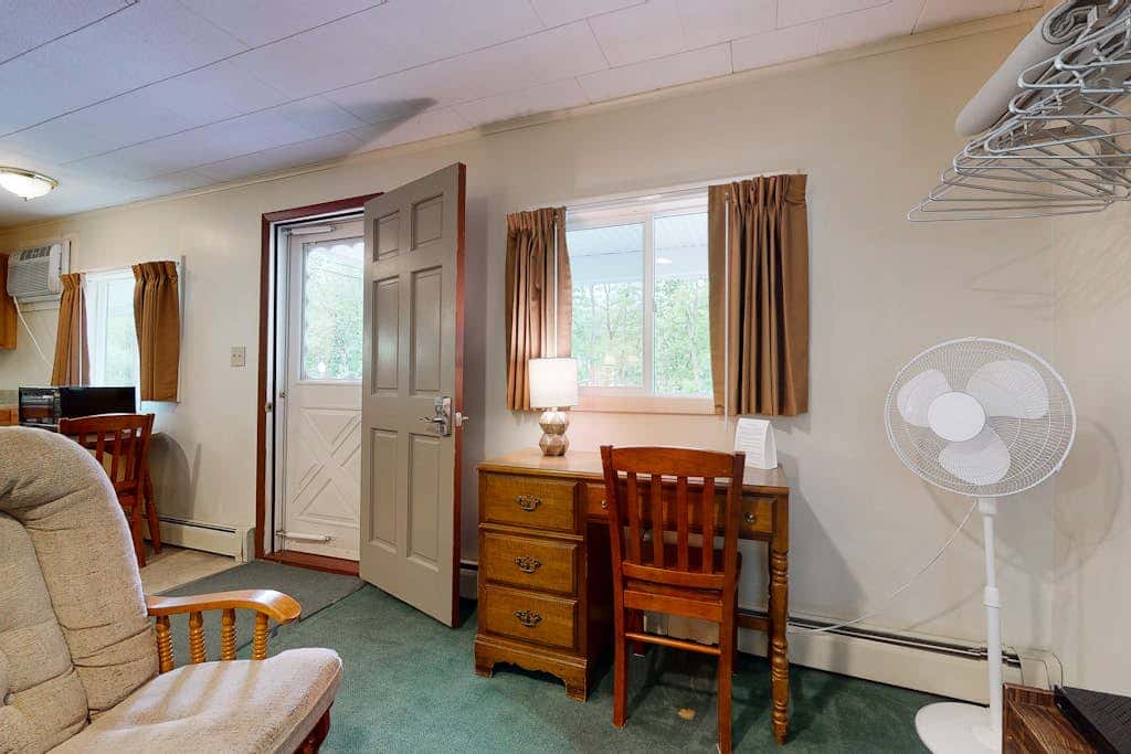 Riverbank Motel Room #7