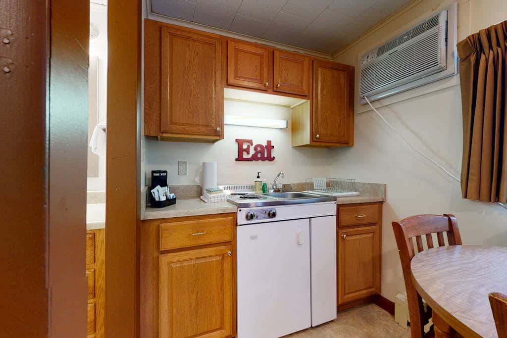 Riverbank Motel Room #7